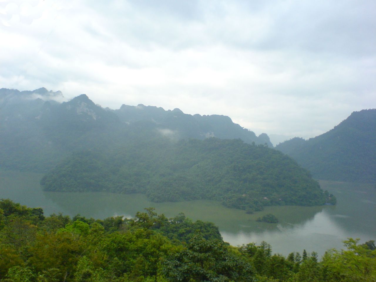 Hồ Ba Bể, Bắc Kạn