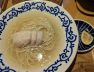 Nước dùng hầm từ xương heo trong và ngọt